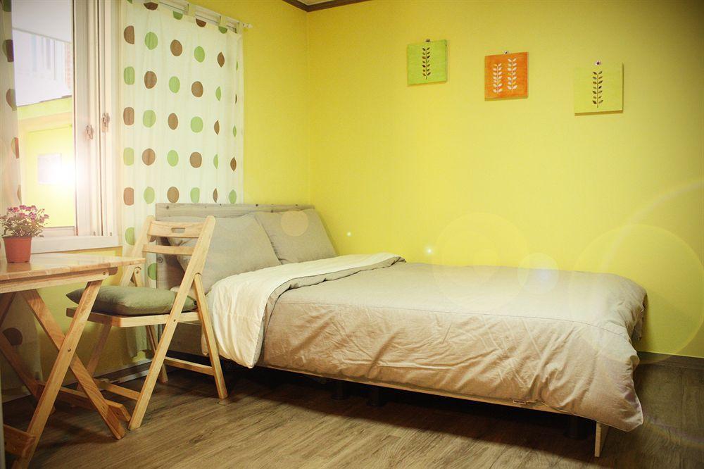 Lee & No Guesthouse Hongdae Seul Dış mekan fotoğraf