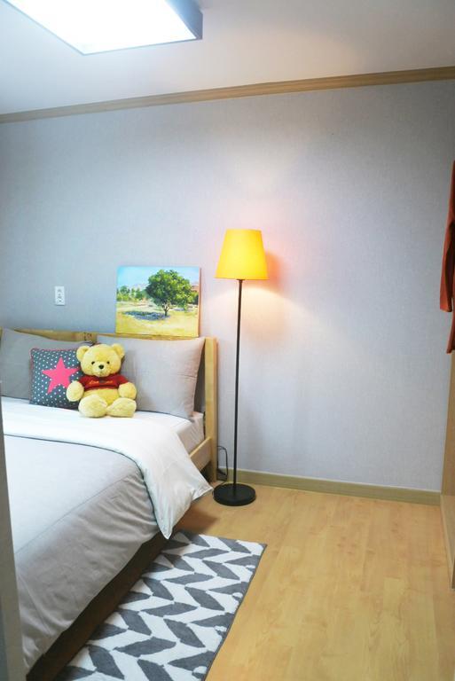 Lee & No Guesthouse Hongdae Seul Dış mekan fotoğraf