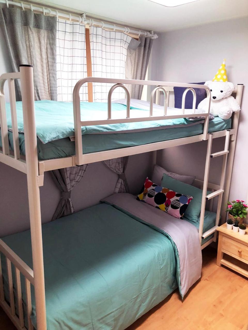 Lee & No Guesthouse Hongdae Seul Dış mekan fotoğraf